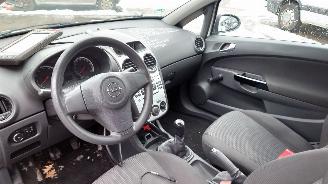 Opel Corsa D 2011 1.2 16v A12XER Wit onderdelen picture 17