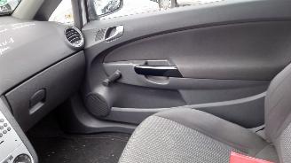Opel Corsa D 2011 1.2 16v A12XER Wit onderdelen picture 20