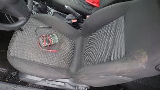 Opel Corsa D 2011 1.2 16v A12XER Wit onderdelen picture 16