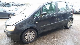 Purkuautot passenger cars Fiat Idea 2004 1.4 16v 843A1 Zwart 632 onderdelen 2004/12