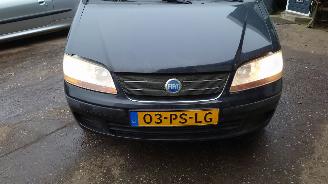 Fiat Idea 2004 1.4 16v 843A1 Zwart 632 onderdelen picture 8