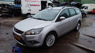Vrakbiler auto Ford Focus 2 2009 1.6 TDCI G8DB Zilver Moondust Silver onderdelen 2008/9