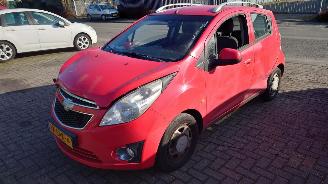 rozbiórka samochody osobowe Chevrolet Spark 2011 1.0 16v B10D1 Rood Onderdelen 2011/11