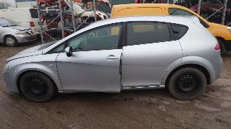 Seat Leon 1P 2006 2.0 FSI BLR GXV Grijs LS7Y onderdelen picture 2