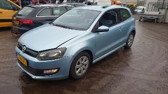 Uttjänta bilar auto Volkswagen Polo 6R 2010 1.2 TDI CFWA MNY Blauw LD5M onderdelen 2010/9