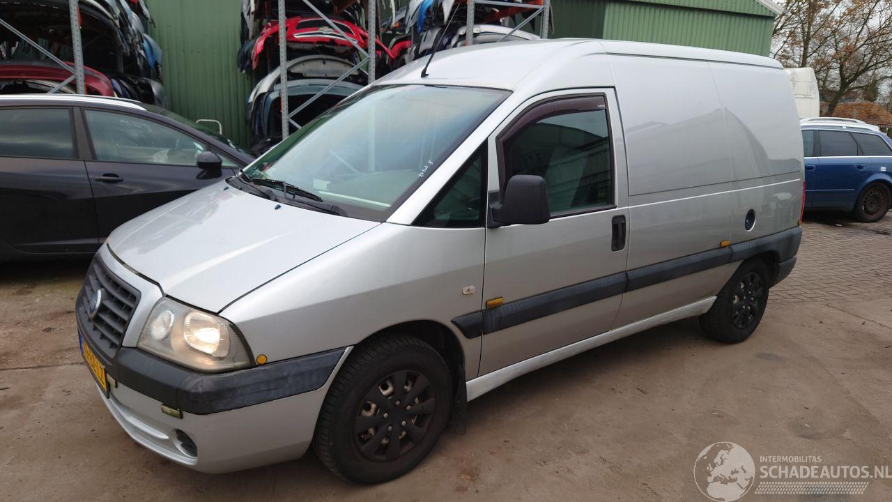 Fiat Scudo 2006 1.9d WJY GRijs onderdelen