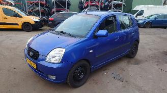 Salvage car Kia Picanto 2006 1.0 12v G4HE Blauw T3 onderdelen 2006/11