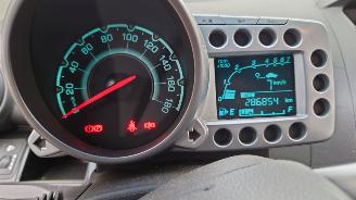 Chevrolet Spark 2011 1.0 16v B10D1 Rood onderdelen picture 12