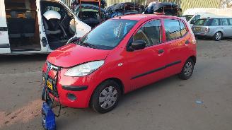 Sloopauto Hyundai I-10 2009 1.1 12v G4HG Rood H4 onderdelen 2009/1