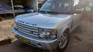 Démontage voiture Land Rover Range Rover 2004 4.4 V8 M62B44 Grijs onderdelen 2004/11