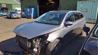 Purkuautot passenger cars Peugeot 308 SW 2 2015 1.2 THP HNY HN02 Grijs KCA onderdelen 2015/6