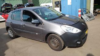 Renault Clio 2 2010 1.2 16v D4F Grijs TEKNG onderdelen picture 4