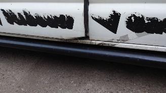 Volkswagen Transporter T5 2004 2.5 TDI AXD GWB Wit L902 onderdelen picture 7