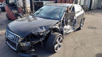 Vrakbiler auto Audi A3 8P 2009 1.4 TFSI CAXC Zwart LY9B onderdelen 2009/7