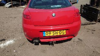 Alfa Romeo GT 2006 1.8 16v 2006 Rood onderdelen picture 3