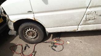 Toyota Hi-Ace 2008 2.5 D4 2KDFTV Wit 058 onderdelen picture 2