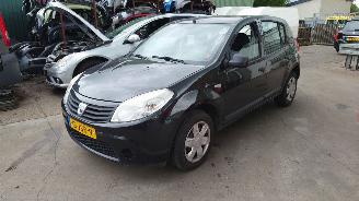  Dacia Sandero 2009 1.2 16v D4FF7 Zwart NV676 onderdelen 2009/8