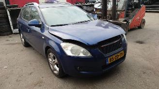 Kia Ceed 2008 1.6CRDi D4FBF Blauw A8 onderdelen picture 8