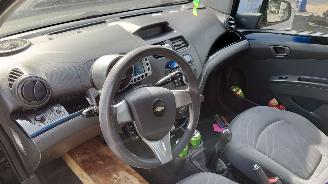 Chevrolet Spark 2011 1.0 16v B10D1 Zwart GAR onderdelen picture 14