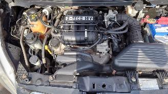 Chevrolet Spark 2011 1.0 16v B10D1 Zwart GAR onderdelen picture 9
