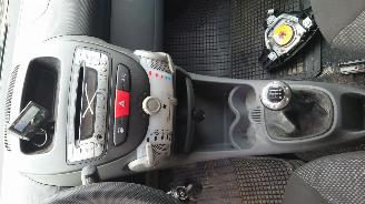 Toyota Aygo 2010 1.0 12v 1KRFE Wit 068 onderdelen picture 16