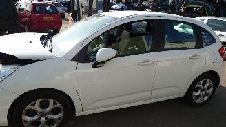Citroën C3 SC 2010 1.4 VTi 8FP Wit EWP onderdelen picture 2