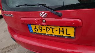 Suzuki Ignis 2004 1.3 16v M13A Rood ZR8 onderdelen picture 5