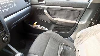 Volkswagen Golf 5 2004 2.0 TDI BKD GRF Grijs LC5F onderdelen picture 18