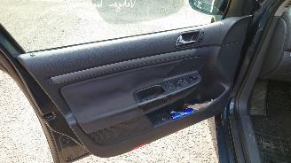 Volkswagen Golf 5 2004 2.0 TDI BKD GRF Grijs LC5F onderdelen picture 13
