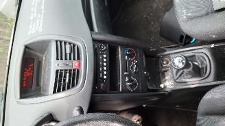 Peugeot 207 2008 1.4 KFV Grijs EZRC onderdelen picture 15