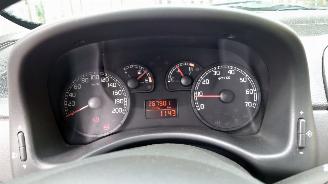 Fiat Punto 2005 1.2i 188A4 Grijs 647 onderdelen picture 17