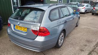 BMW 3-serie E91 2006 318i N46B20B Grijs A34 onderdelen picture 6