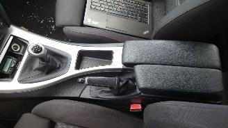 BMW 3-serie E91 2006 318i N46B20B Grijs A34 onderdelen picture 17