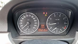 BMW 3-serie E91 2006 318i N46B20B Grijs A34 onderdelen picture 20