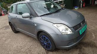 Suzuki Swift 2007 1.3 16v M13A Grijs ZCD onderdelen picture 6
