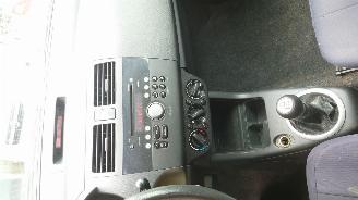 Suzuki Swift 2007 1.3 16v M13A Grijs ZCD onderdelen picture 19