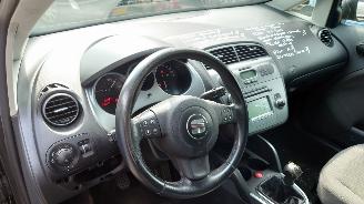 Seat Altea xl 2007 1.6i BSE GRijs LS9N onderdelen picture 12
