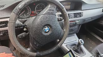 BMW 3-serie E90 318i N43B20A Blauw A35 onderdelen picture 13