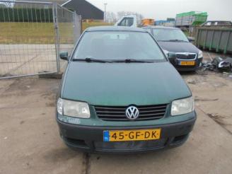 demontáž osobní automobily Volkswagen Polo Polo III (6N2), Hatchback, 1999 / 2001 1.4 16V 75 2000/10
