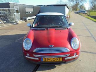 Coche siniestrado Mini Mini Mini One/Cooper (R50), Hatchback, 2001 / 2007 1.6 16V Cooper 2003/1