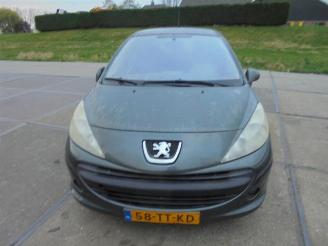 Coche siniestrado Peugeot 207 207/207+ (WA/WC/WM), Hatchback, 2006 / 2015 1.4 16V 2007/2