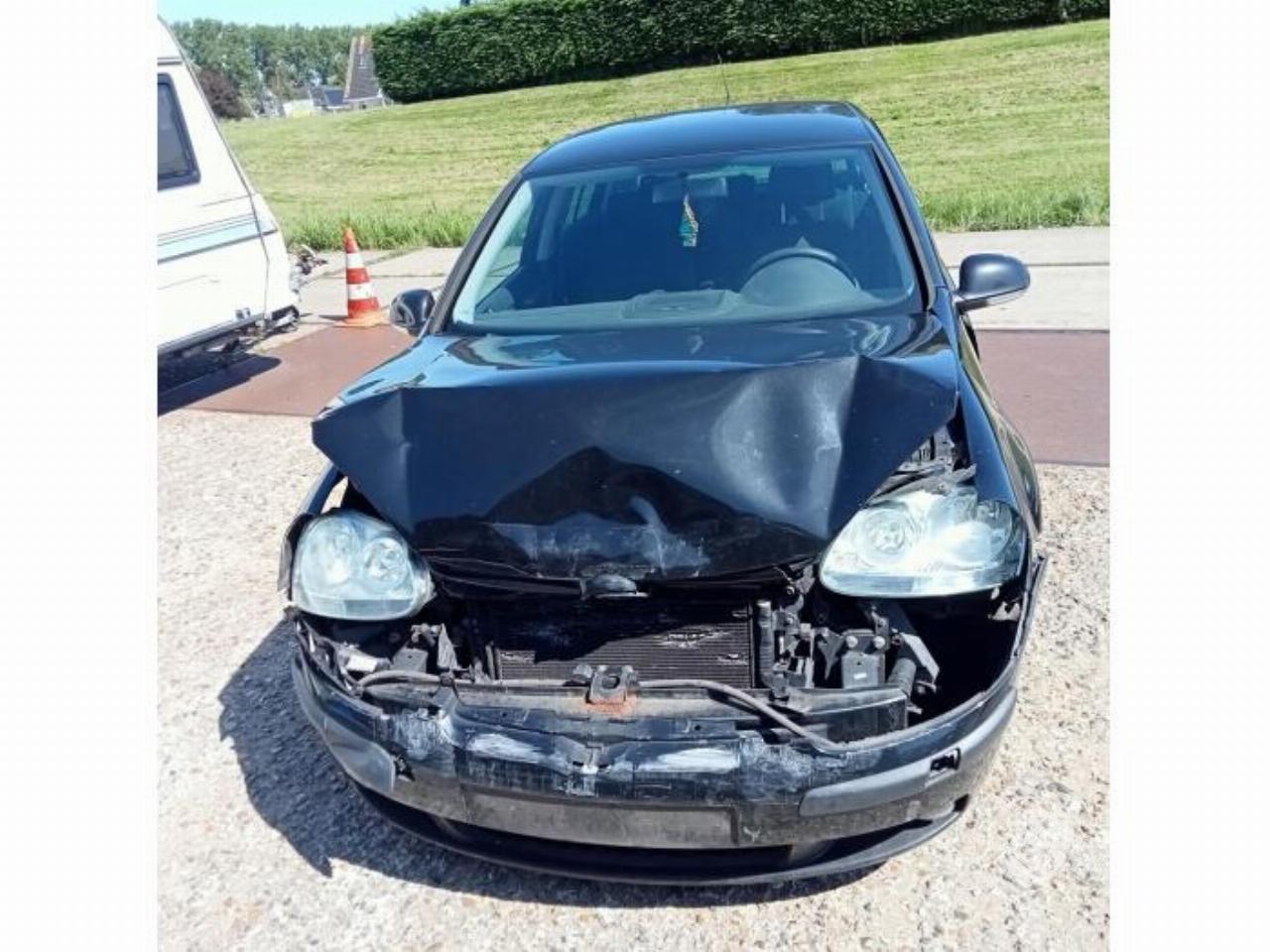 Volkswagen Golf Golf V (1K1), Hatchback, 2003 / 2010 1.6 FSI 16V