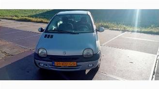 Vrakbiler auto Renault Twingo Twingo (C06), Hatchback 3-drs, 1993 / 2007 1.2 16V 2001/5
