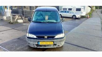 Dezmembrări autoturisme Peugeot Partner Partner, Van, 1996 / 2015 2.0 HDi 2001/5