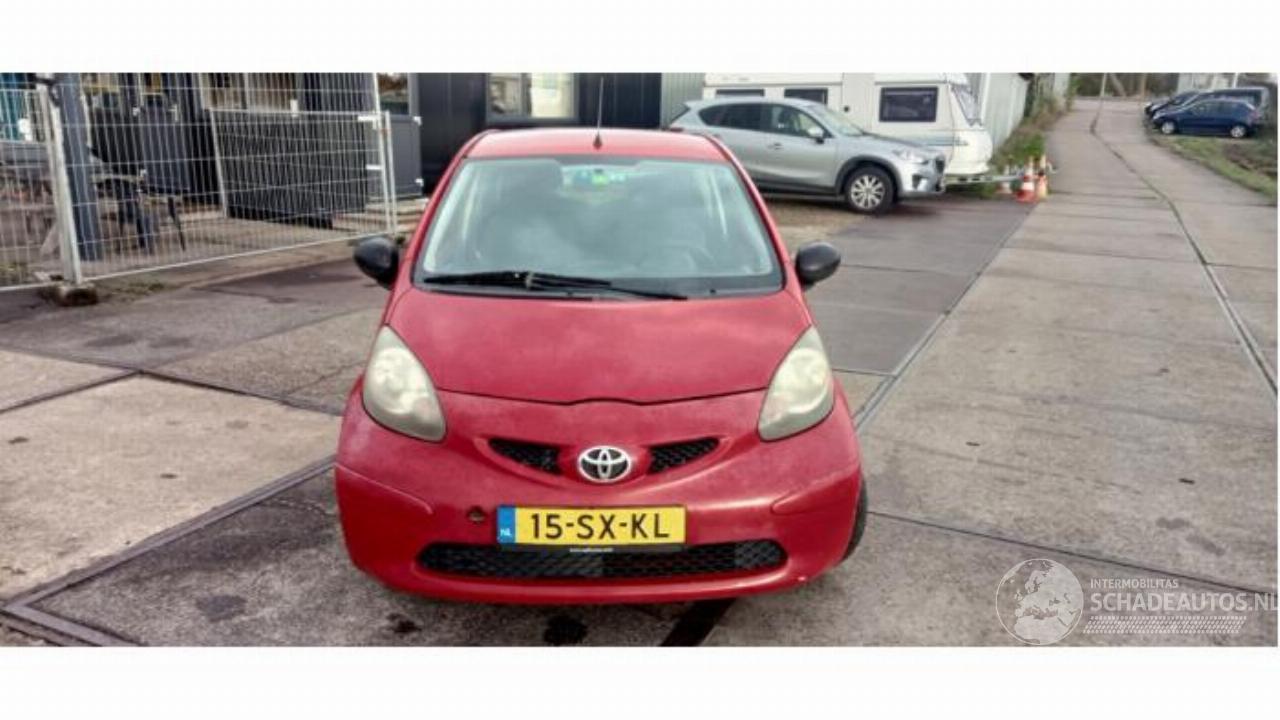 Toyota Aygo Aygo (B10), Hatchback, 2005 / 2014 1.0 12V VVT-i