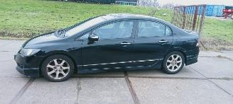 krockskadad bil auto Honda Civic Hybride 2009/4