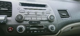 Honda Civic Hybride picture 5