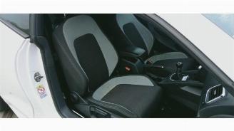 Volkswagen Scirocco Scirocco (137/13AD), Hatchback 3-drs, 2008 / 2017 1.4 TSI 160 16V picture 6