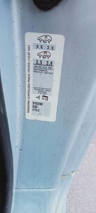 Peugeot 206  picture 7