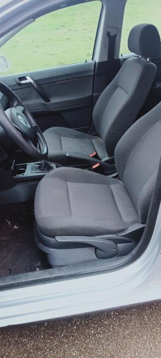 Volkswagen Polo  picture 7